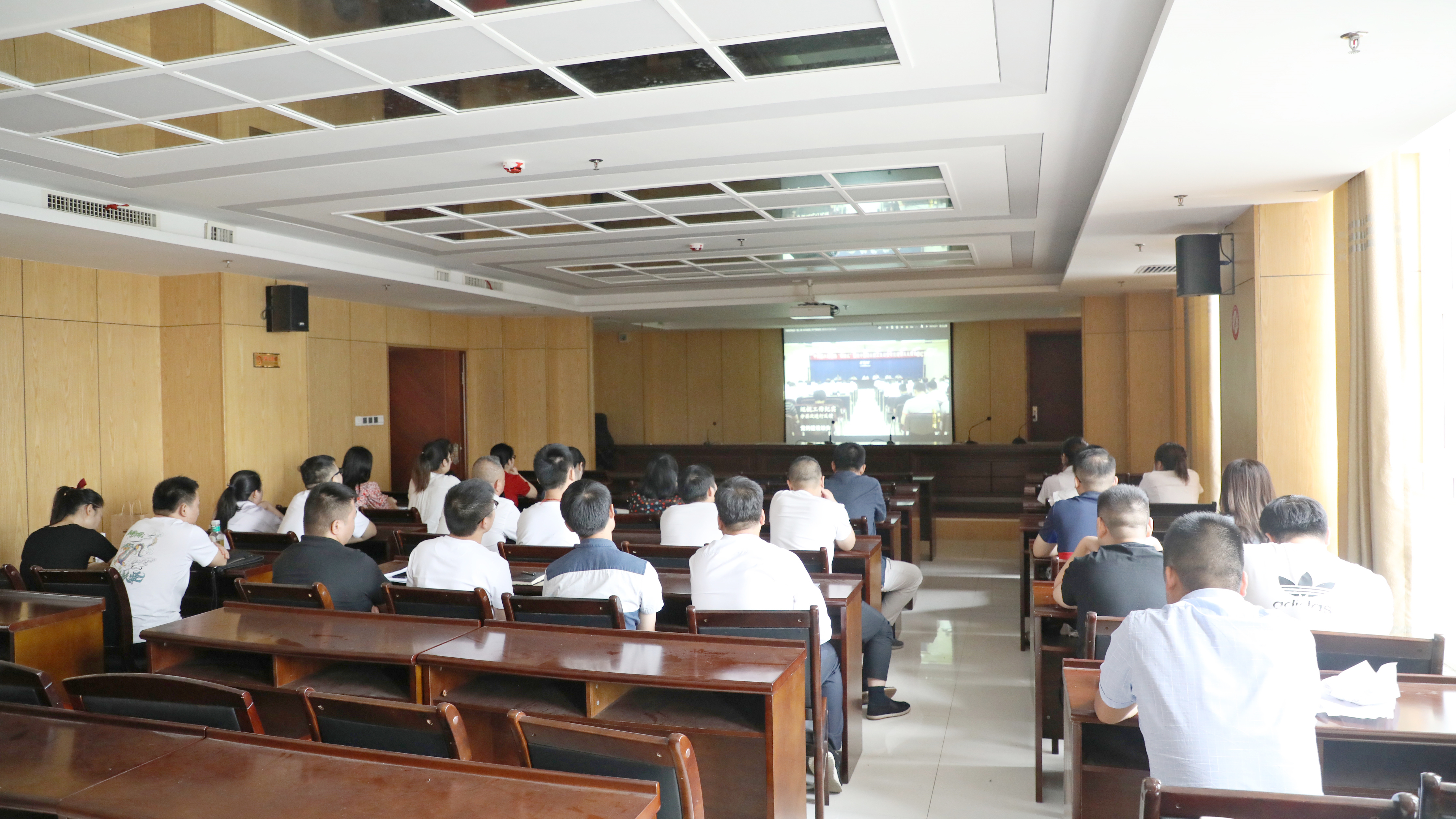 微信图片_20210721183853.jpg 微信图片_20210721183853.jpg