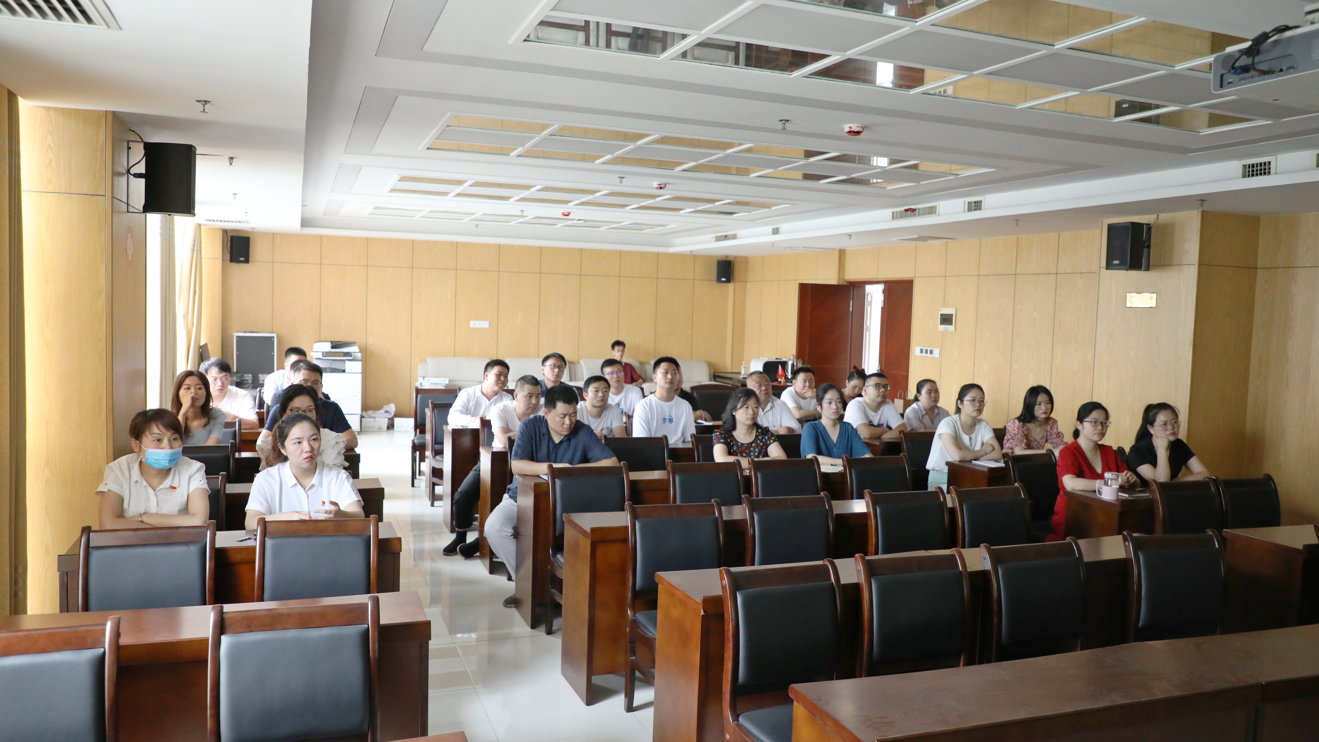 微信图片_20210721183859.jpg 微信图片_20210721183859.jpg