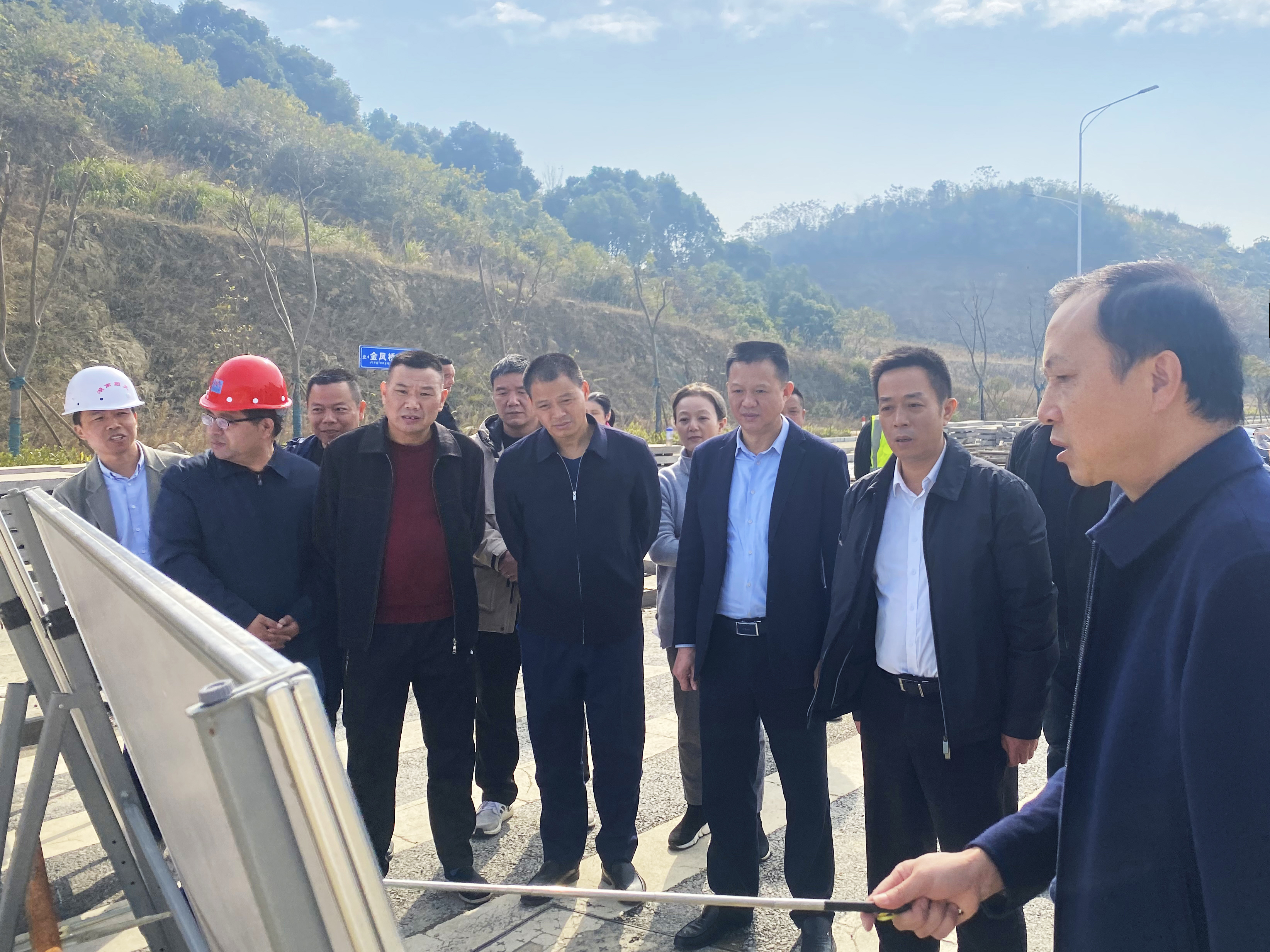 11.26汪涛深入麻豆
重点项目调研.jpg